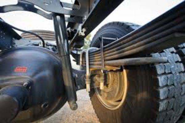 Taller de elásticos para camiones en Buenos Aires
